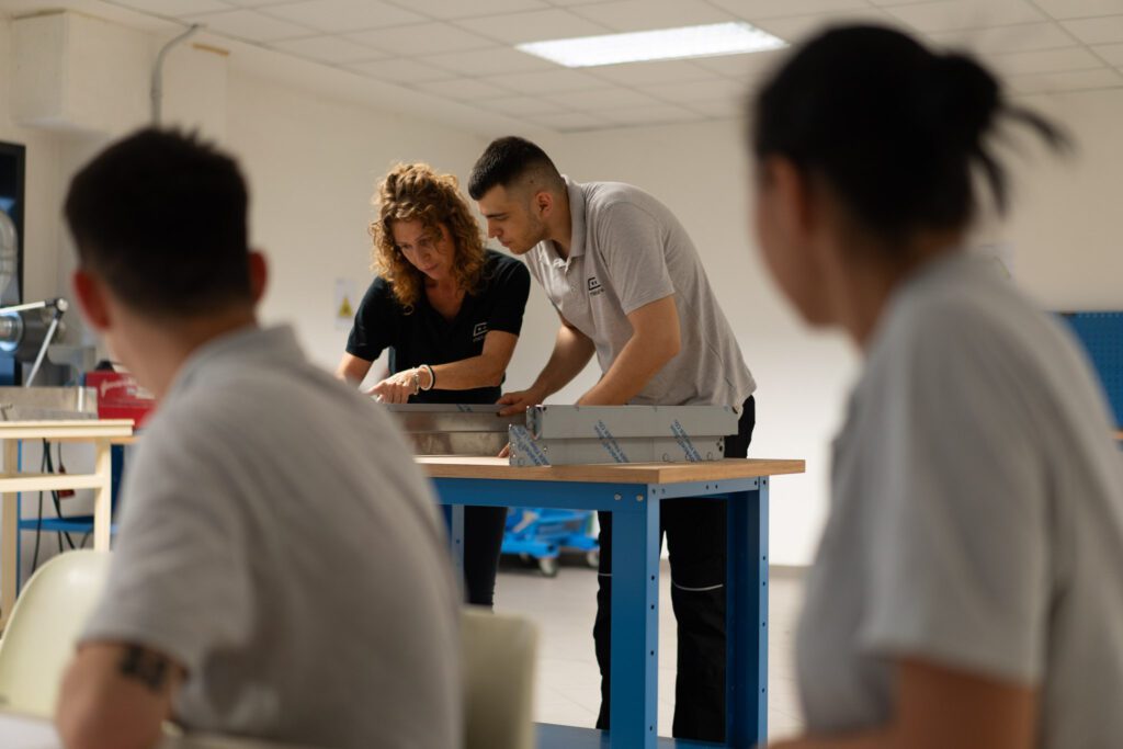 Formazione di Metal's Academy per nuove risorse